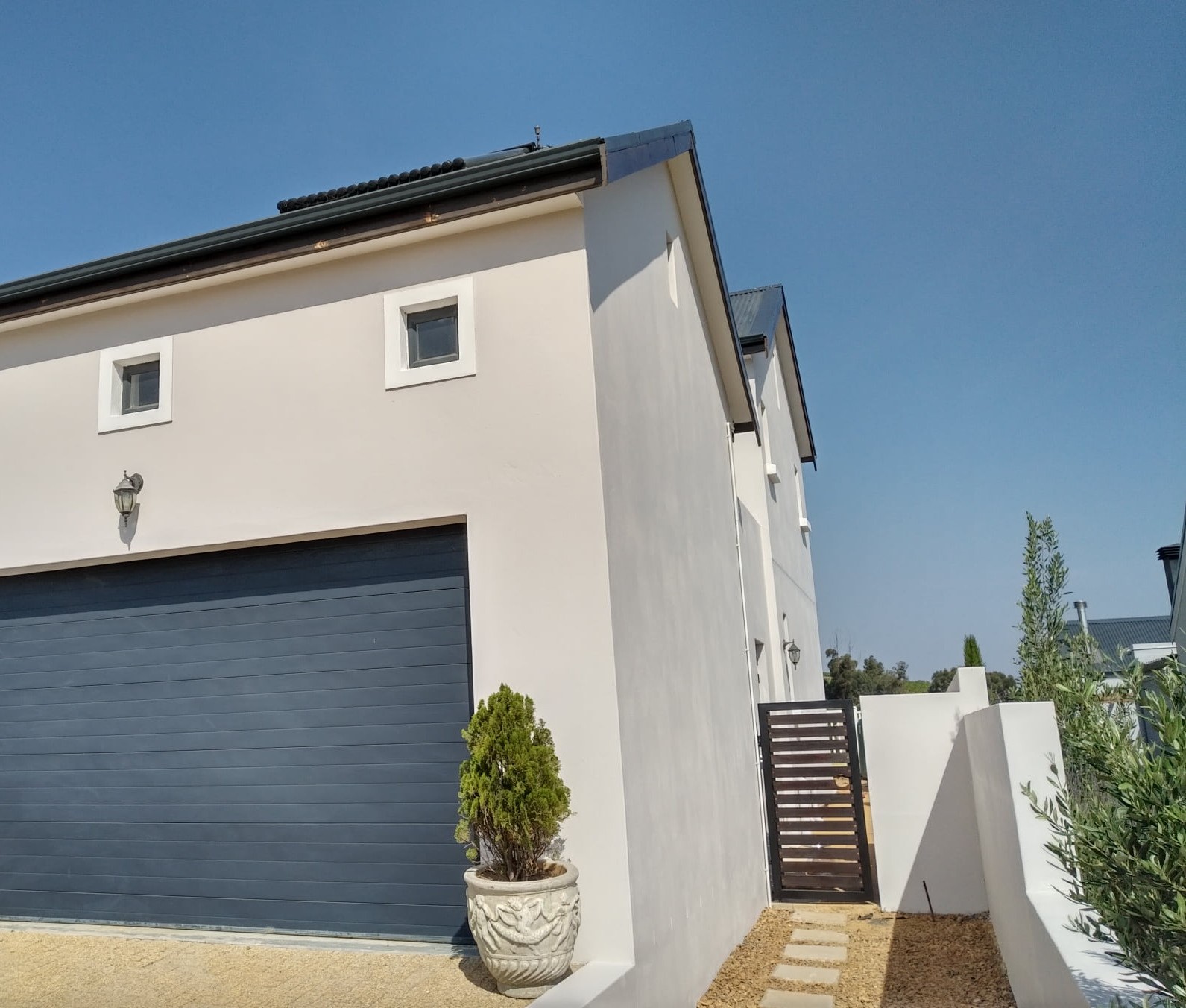 99130352_103544748038563_4915739801421873152_n